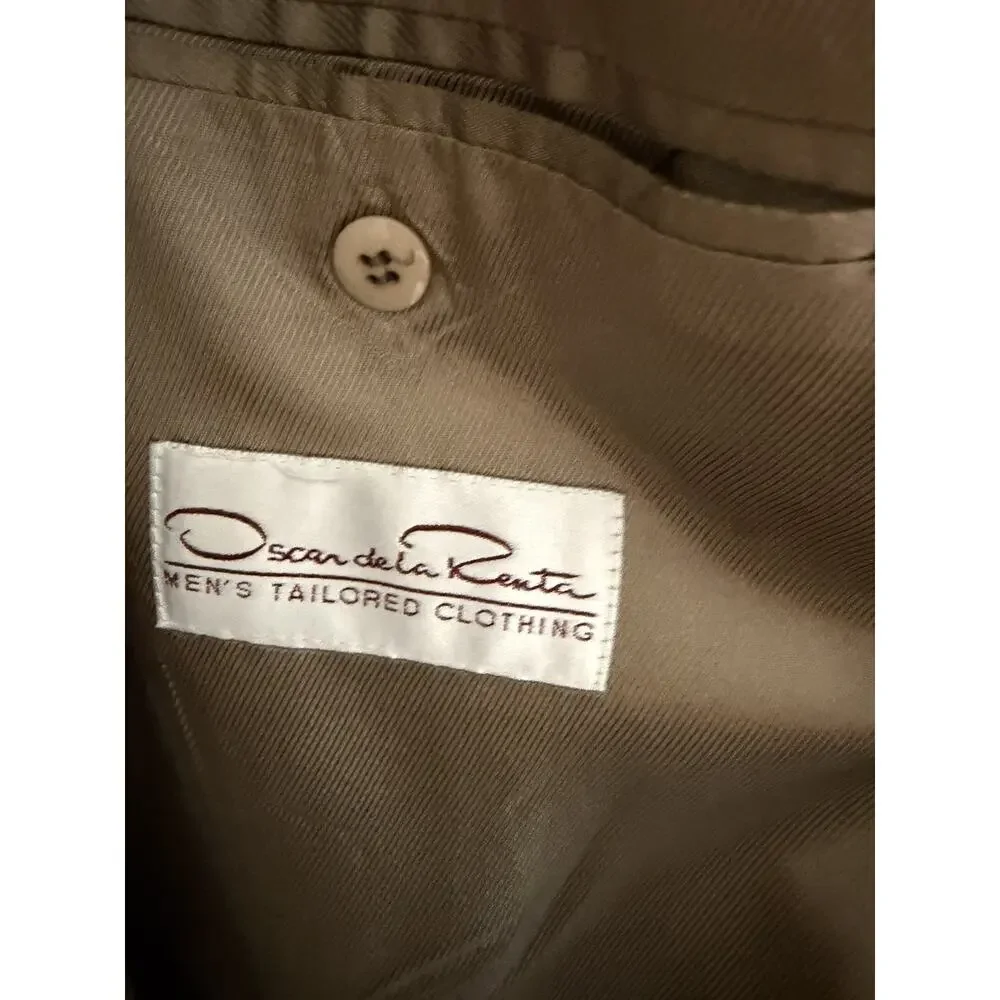 Oscar de la Renta made must has